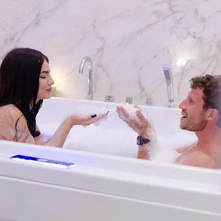 B&B La Del Relax - Oppure Centro Citta 폴리나노 아마레